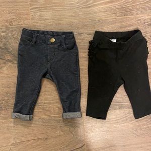 Set of pants, size 3-6 months- great condition